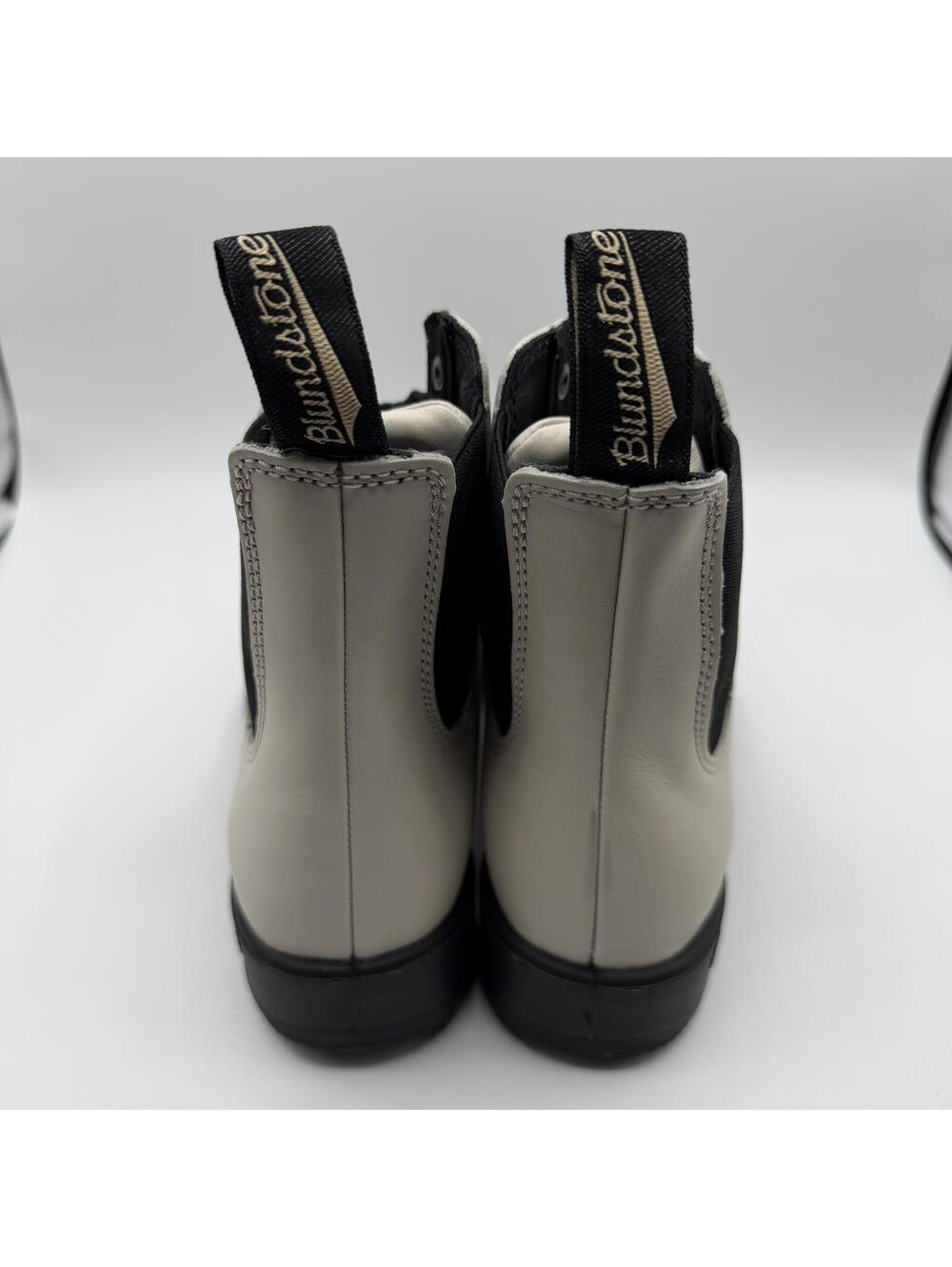 Blundstone 2324 Originals Lace Up Leather Chelsea Boots Oat Women Size 6 - Picture 3 of 11